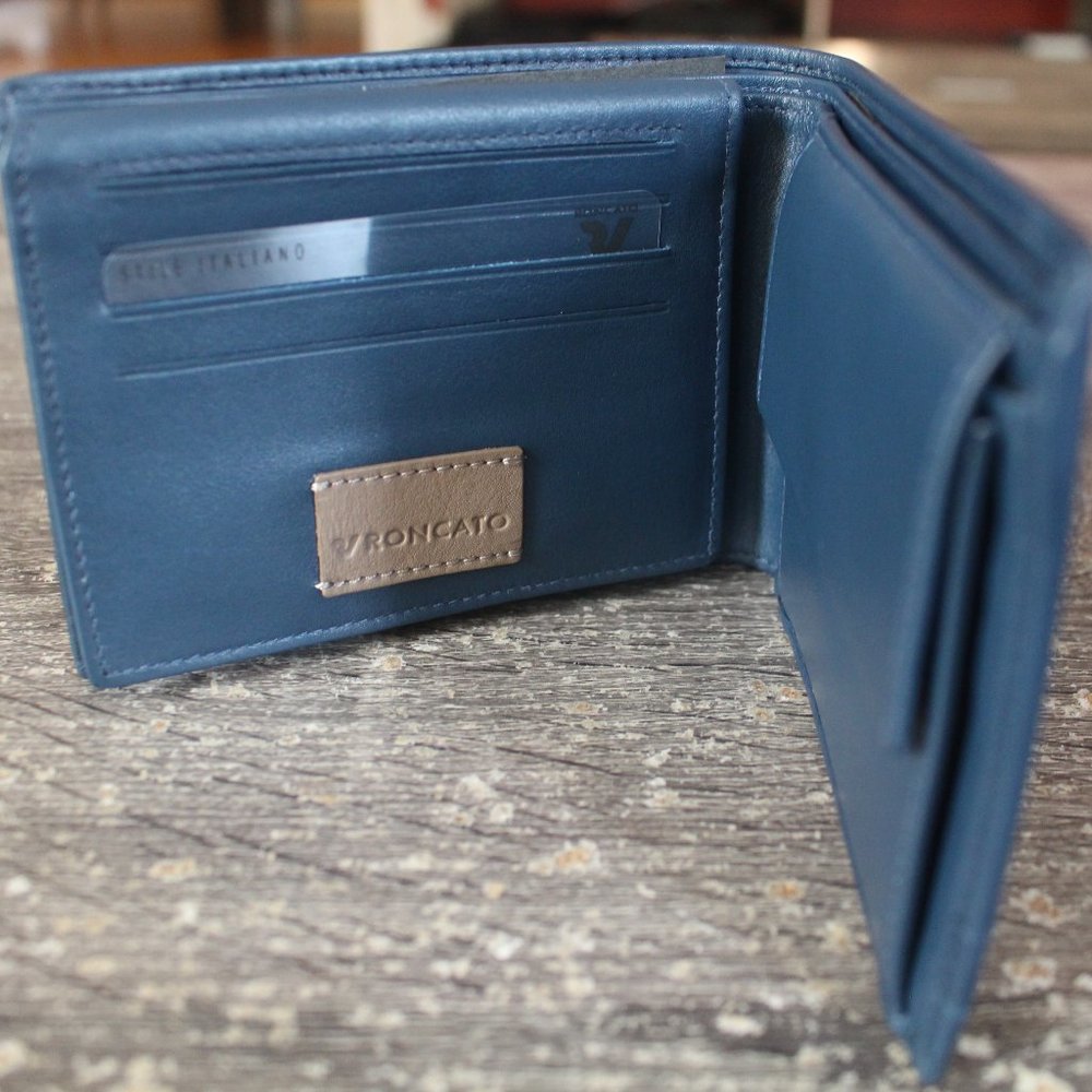Luxury Roncato Leather Wallet